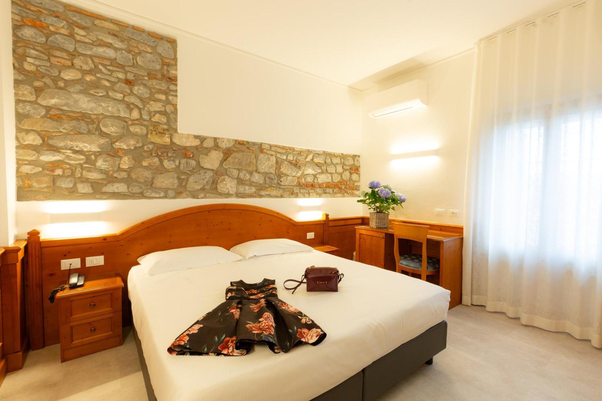 Hotel Locanda Al Pomo D'Oro Cividale del Friuli Exterior foto